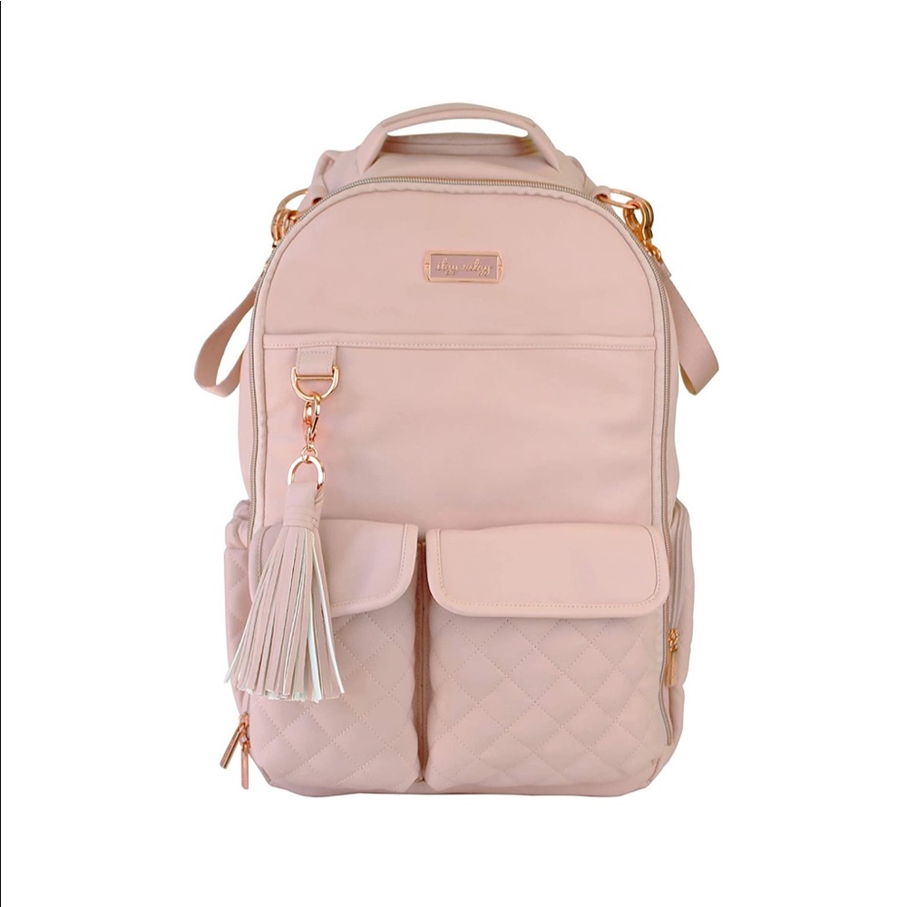 Itzy ritzy diaper bag (open to offers!)
